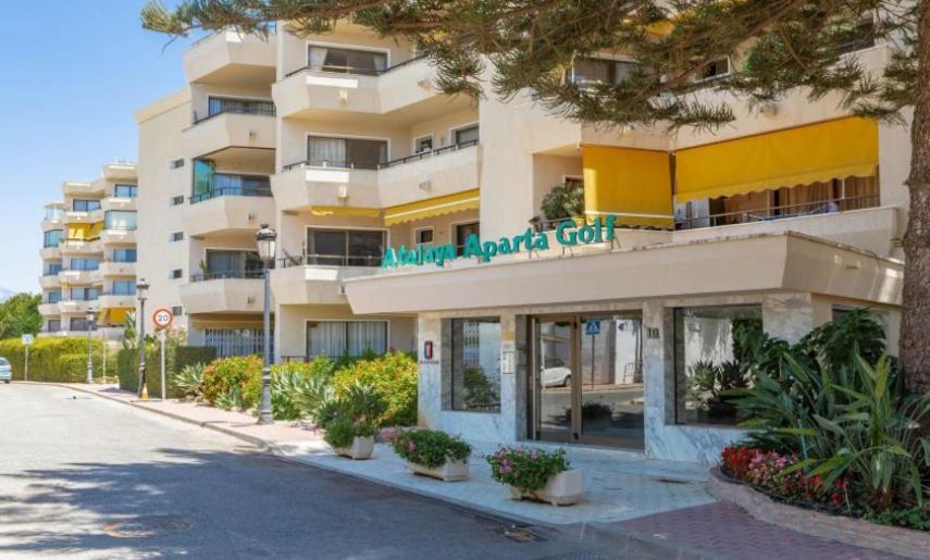 Habitacion Deluxe Con Bano Privado En Atalaya Apartagolf, Estepona Luaran gambar